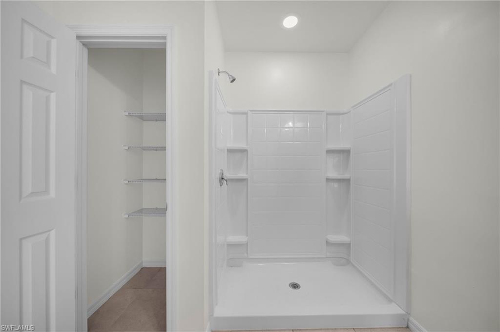 3477 Acapulco Cir Property Photo 8