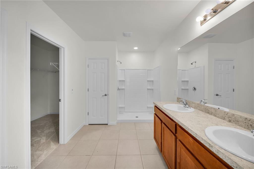 3477 Acapulco Cir Property Photo 12