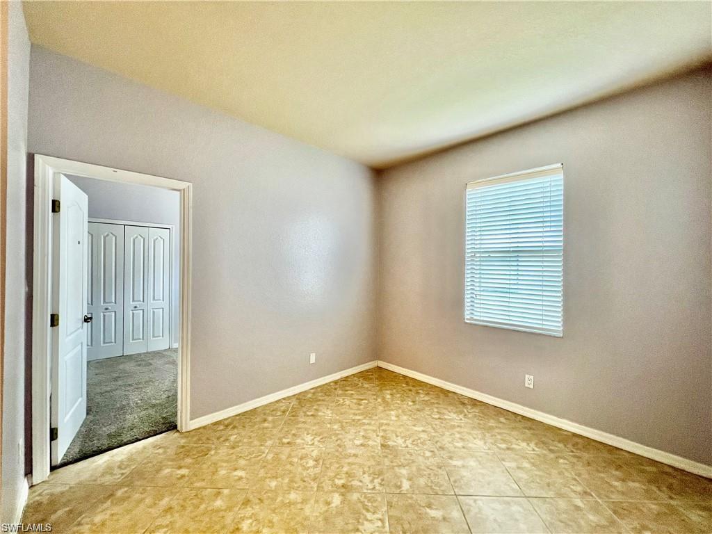 12074 Country Day Cir Property Photo 14