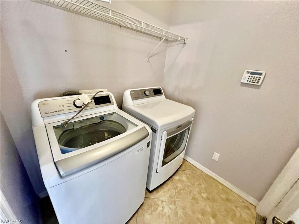 12074 Country Day Cir Property Photo 16