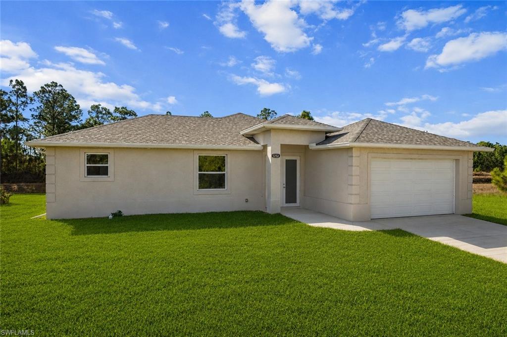 1252 Edna St E Property Photo 15