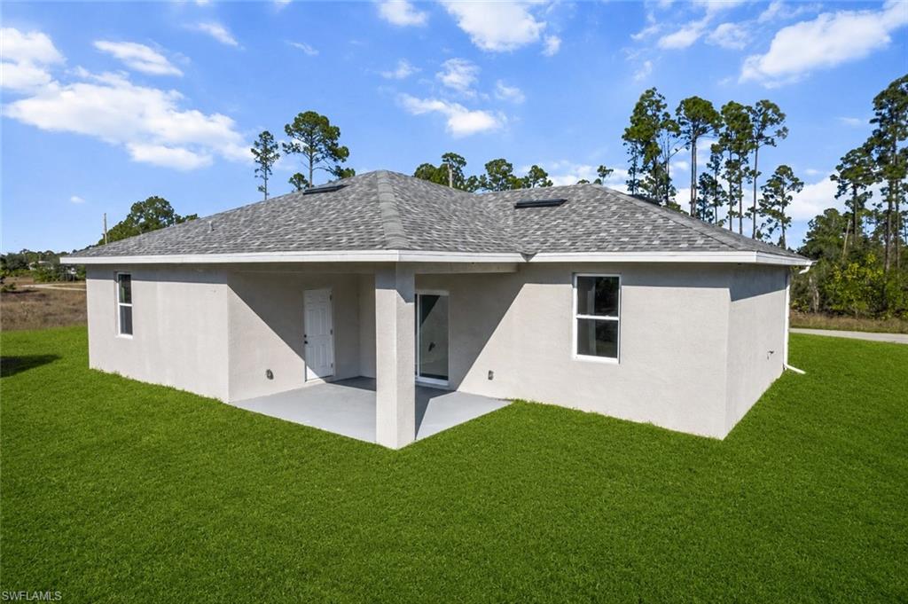 1252 Edna St E Property Photo 19