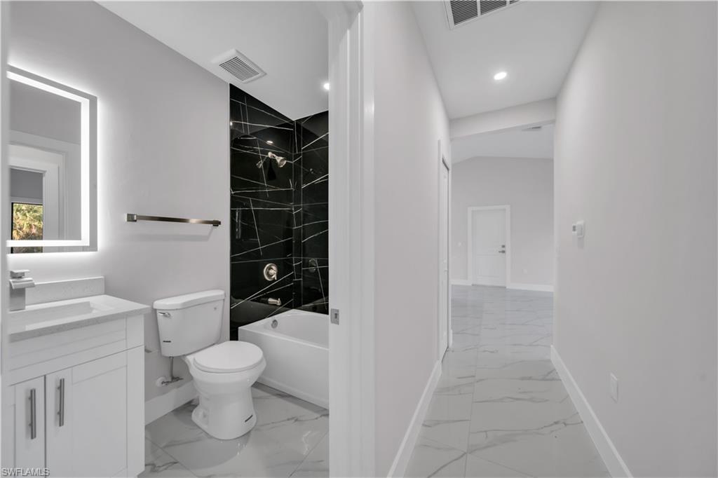 644 Woodcrest Dr Property Photo 24