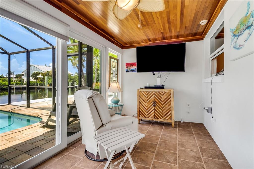 5251-5253 Serenity Cv Property Photo 10