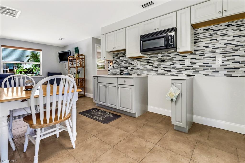 5251-5253 Serenity Cv Property Photo 15