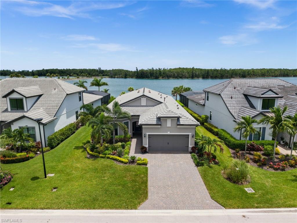 19025 Aqua Shore Dr Property Photo 2