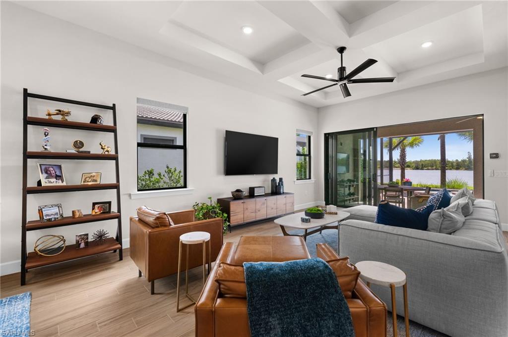 19025 Aqua Shore Dr Property Photo 10
