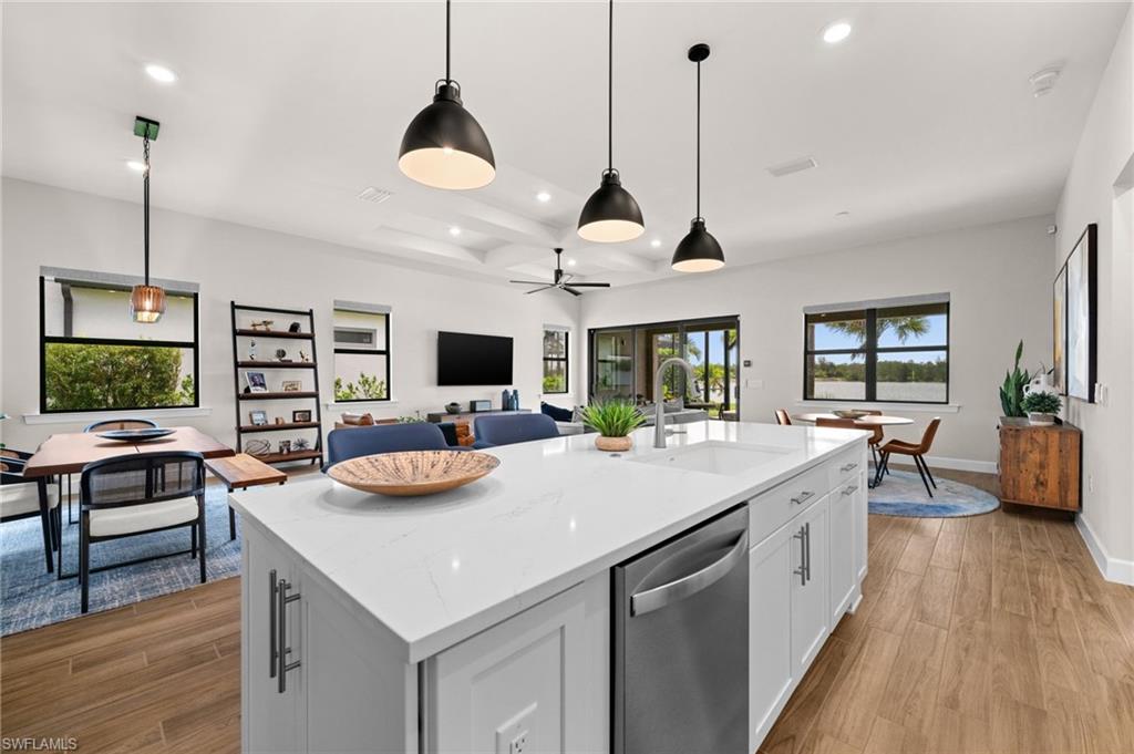 19025 Aqua Shore Dr Property Photo 14