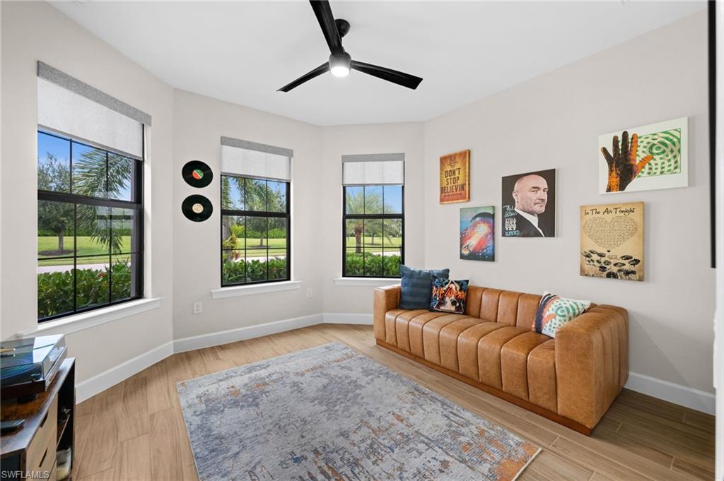 19025 Aqua Shore Dr Property Photo 28