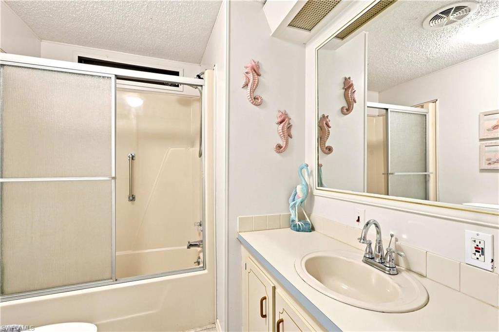 10421 Circle Pine Rd Property Photo 15