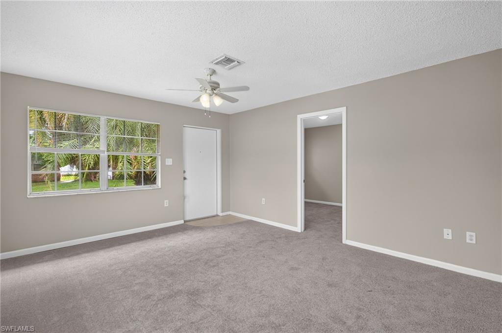 825 Courtington Ln 2 Property Photo 5