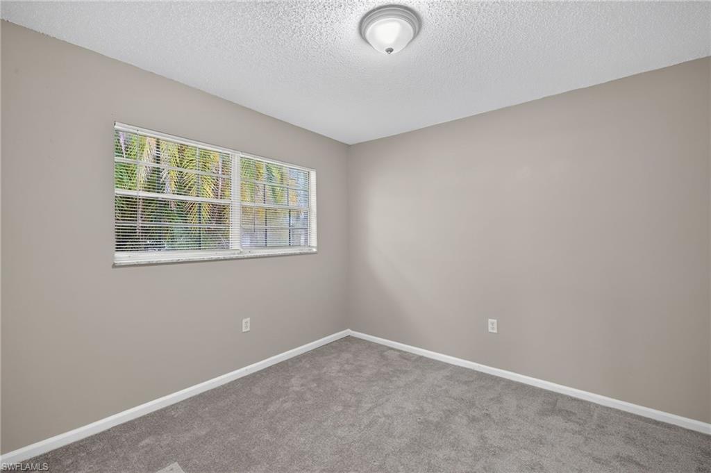 825 Courtington Ln 2 Property Photo 15