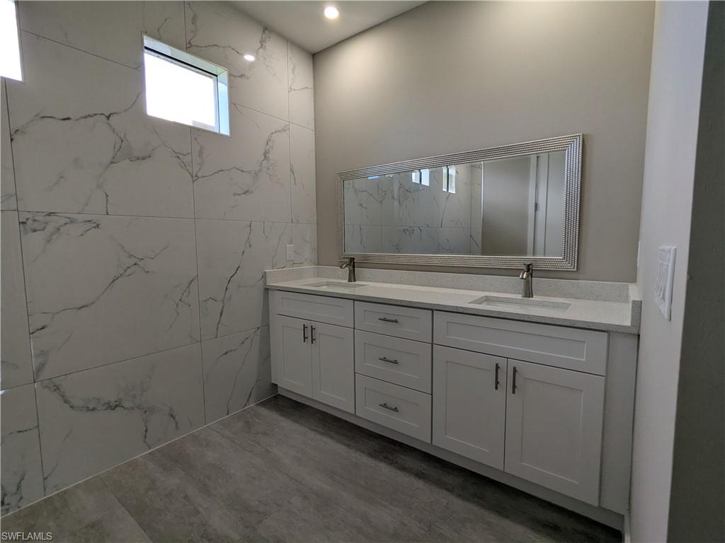 25229 Alcazar Dr Property Photo 13