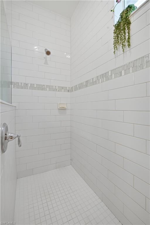17033 Pine Lily Ln Property Photo 11