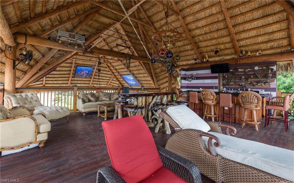 15475 Admiralty Cir Property Photo 8