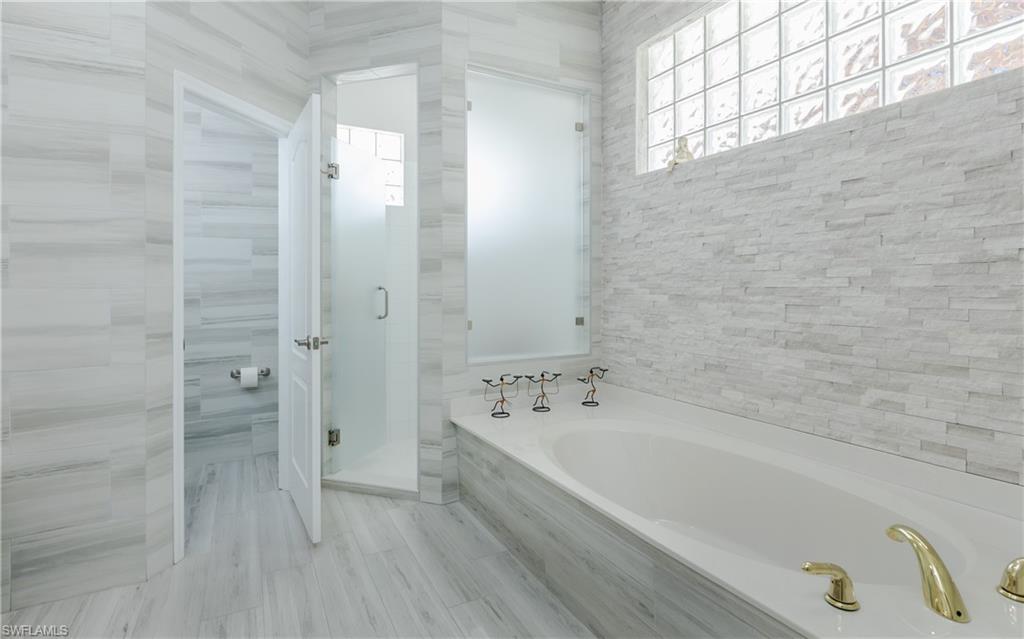 15475 Admiralty Cir Property Photo 29