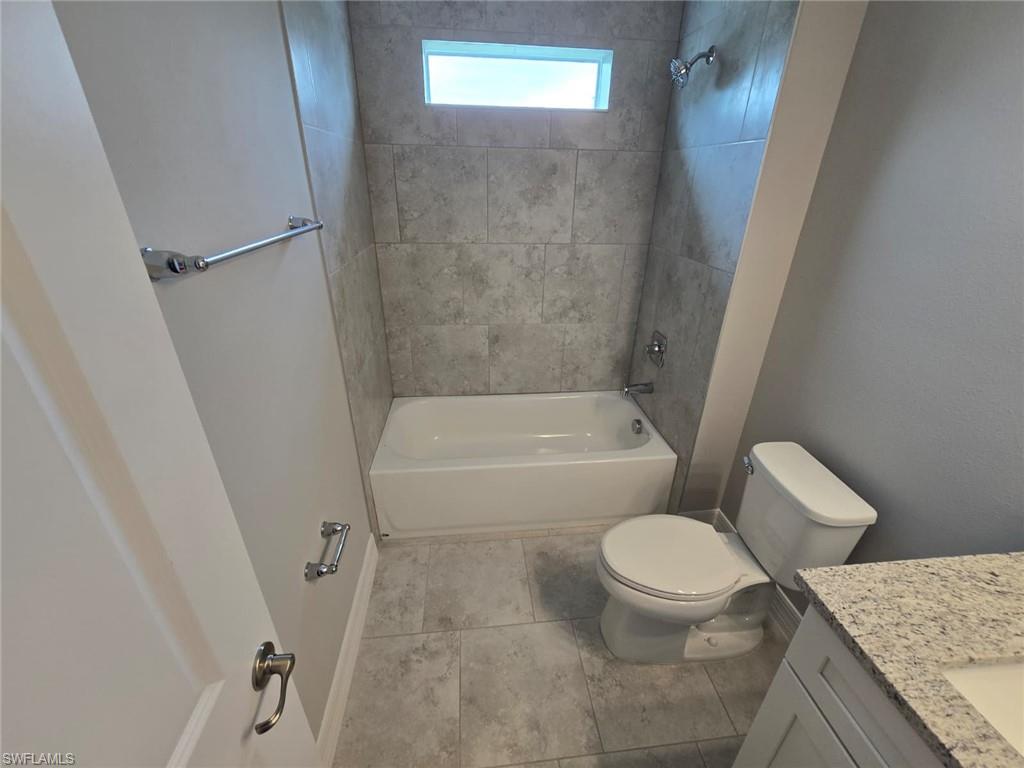 3207 68th St W Property Photo 15