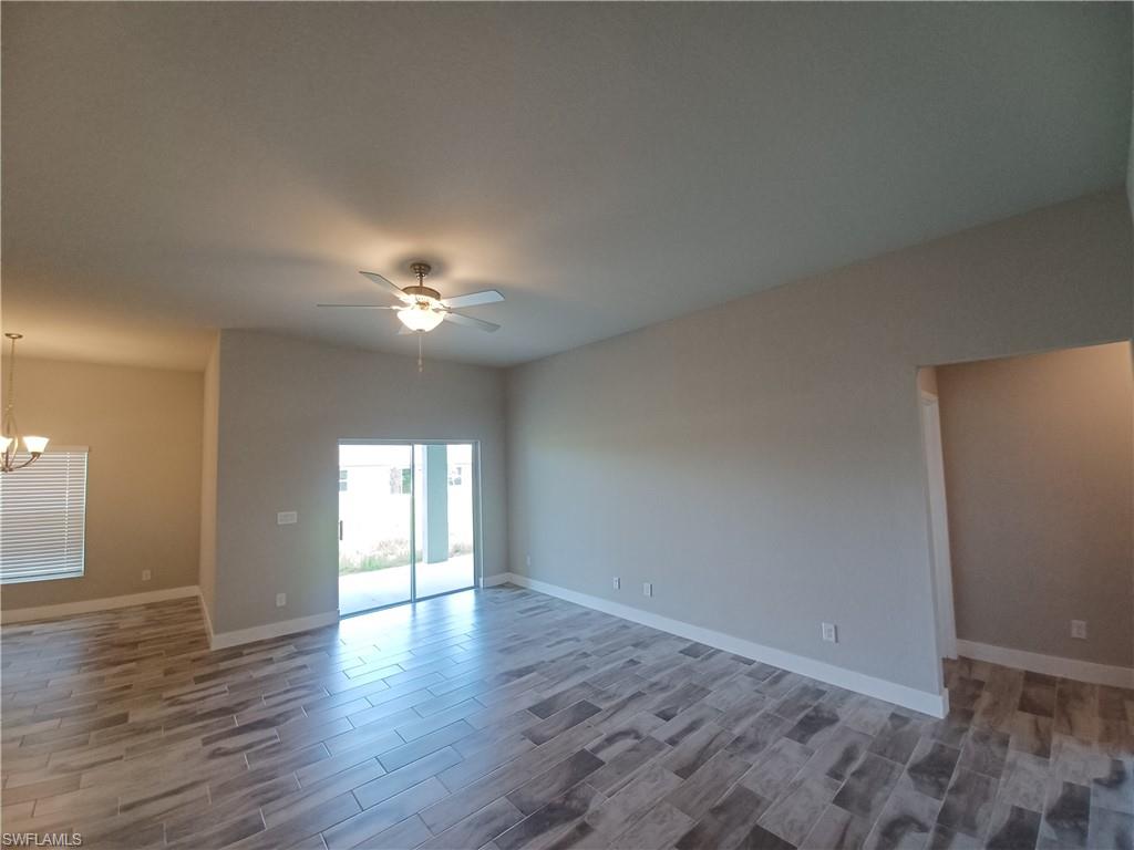 1740 Nw 9th Ter Property Photo 3