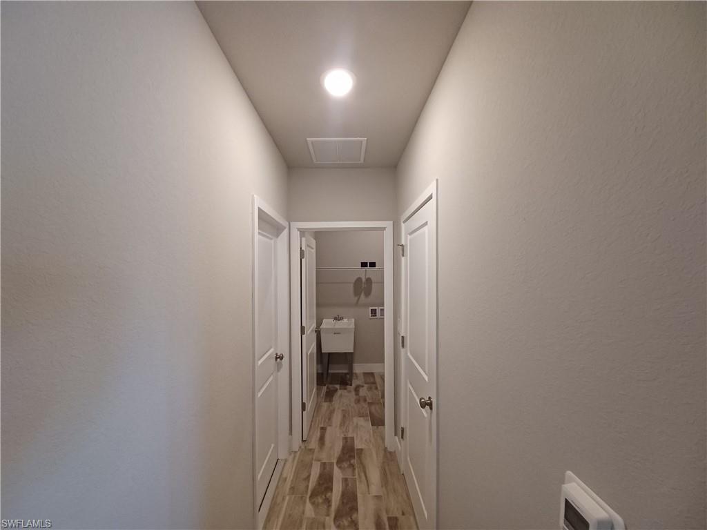 1740 Nw 9th Ter Property Photo 5