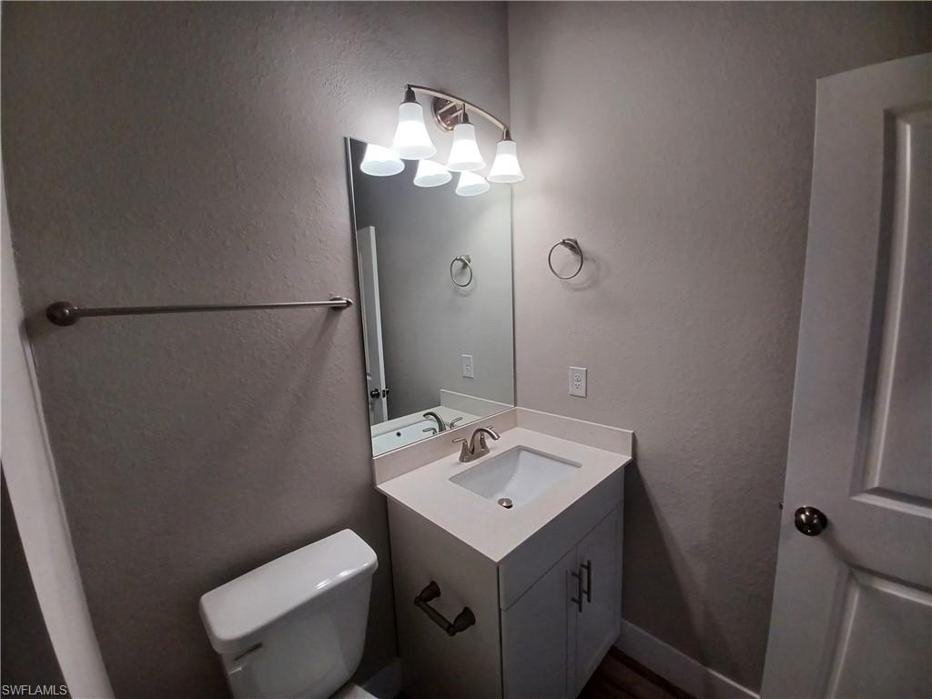 1740 Nw 9th Ter Property Photo 15