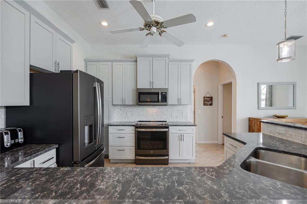 5234 Sands Blvd Property Photo 14