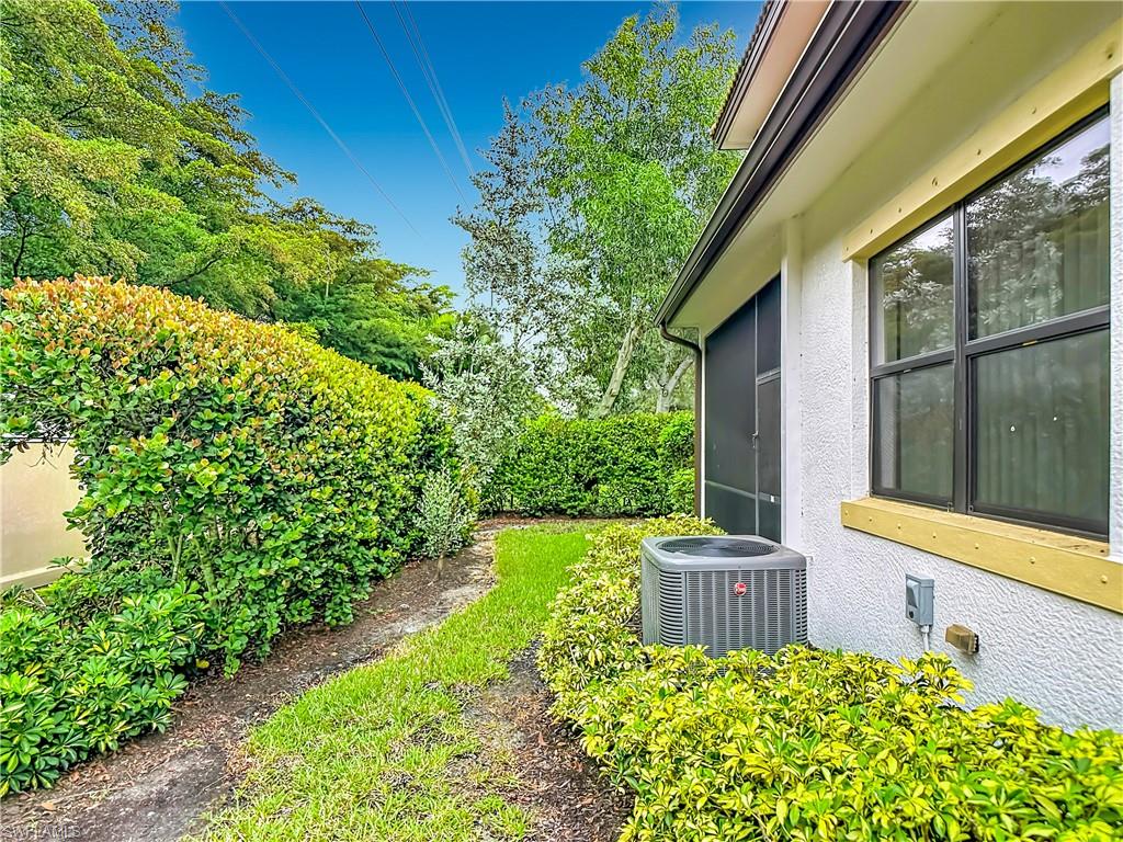15820 Portofino Springs Blvd 109 Property Photo 3