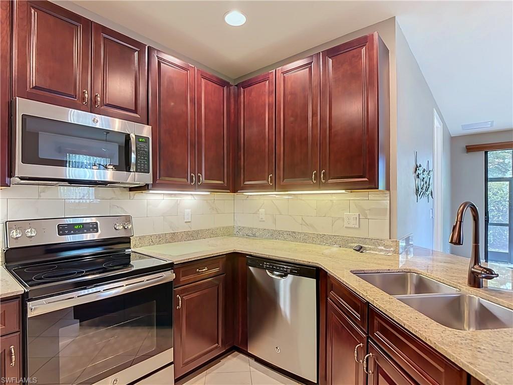 15820 Portofino Springs Blvd 109 Property Photo 8