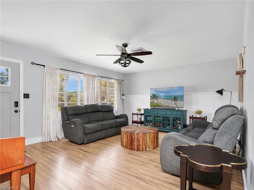 1645 Ardmore Rd Property Photo 9