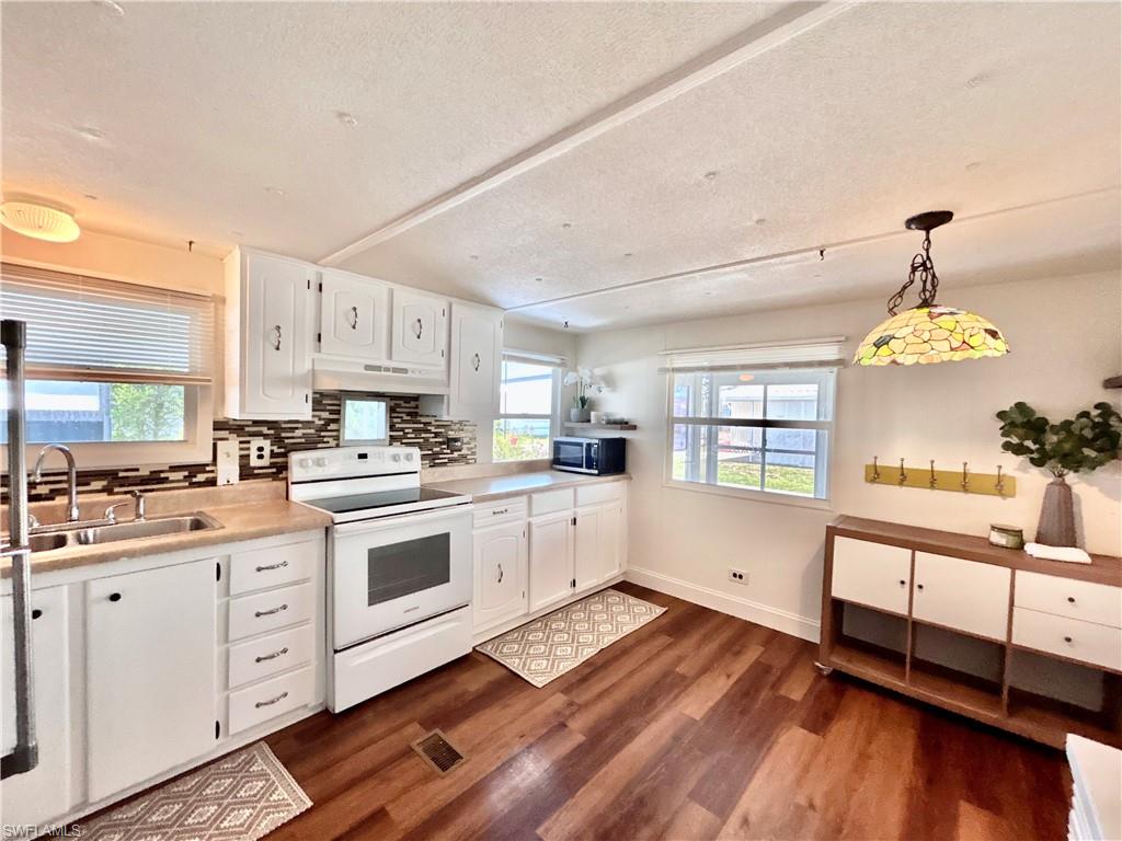 3584 Celestial Way Property Photo 6