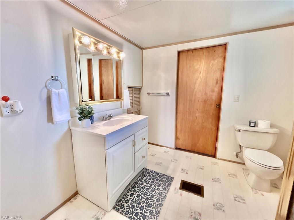 3584 Celestial Way Property Photo 14