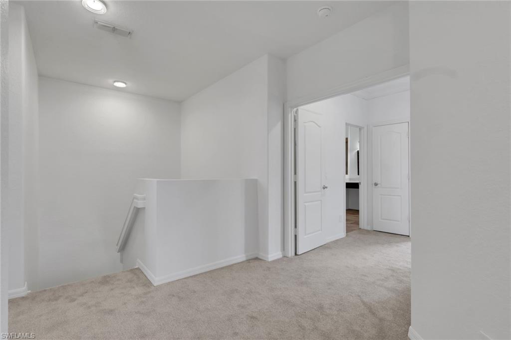 8995 Spring Mountain Way Property Photo 14