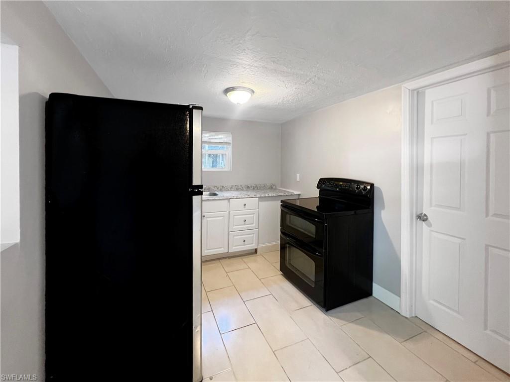 1615 Evans Ave 2 Property Photo 4