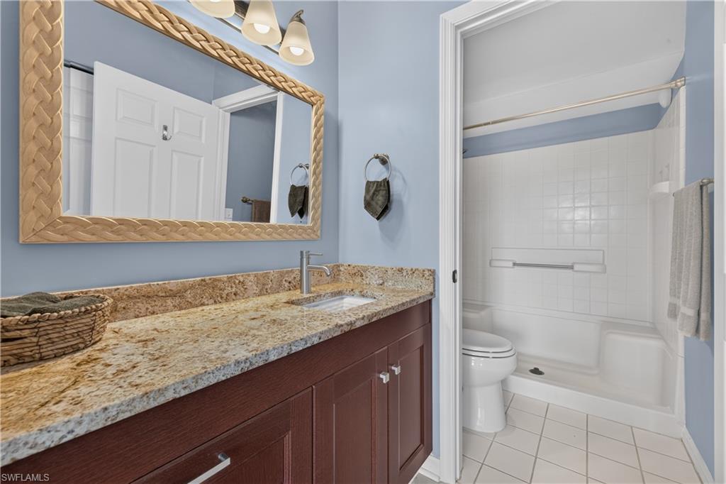 12065 Summergate Cir 203 Property Photo 19