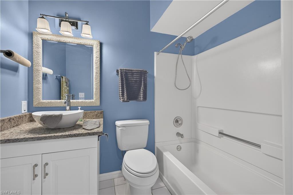 12065 Summergate Cir 203 Property Photo 22