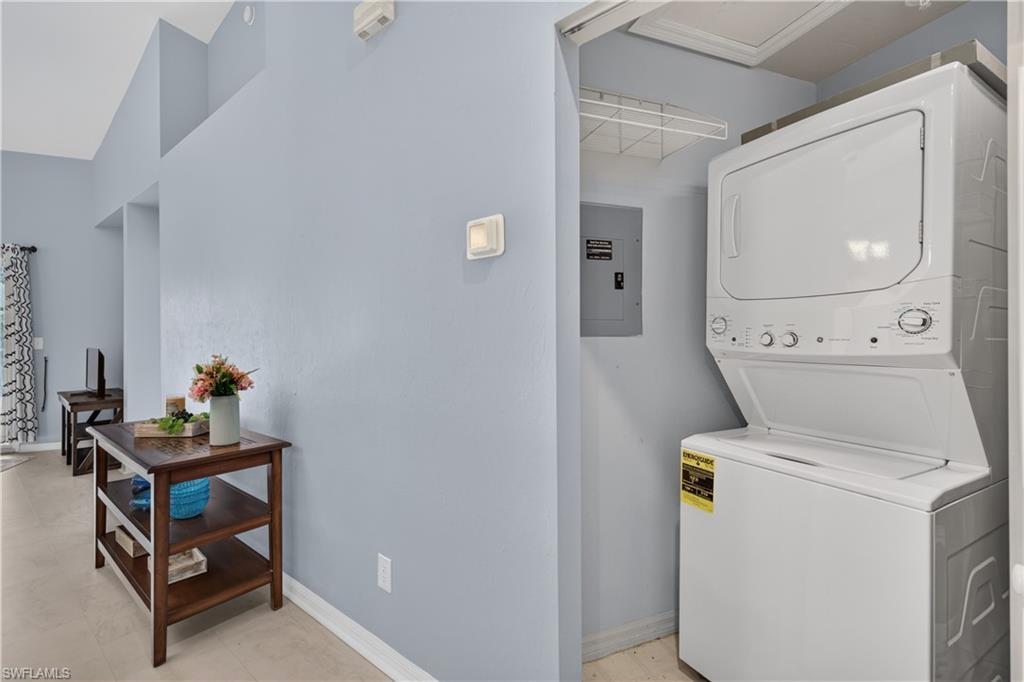 12065 Summergate Cir 203 Property Photo 23