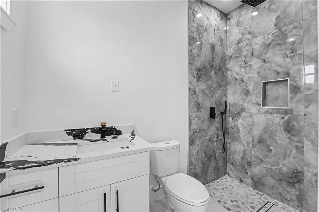 1113 Leroy Ave Property Photo 23