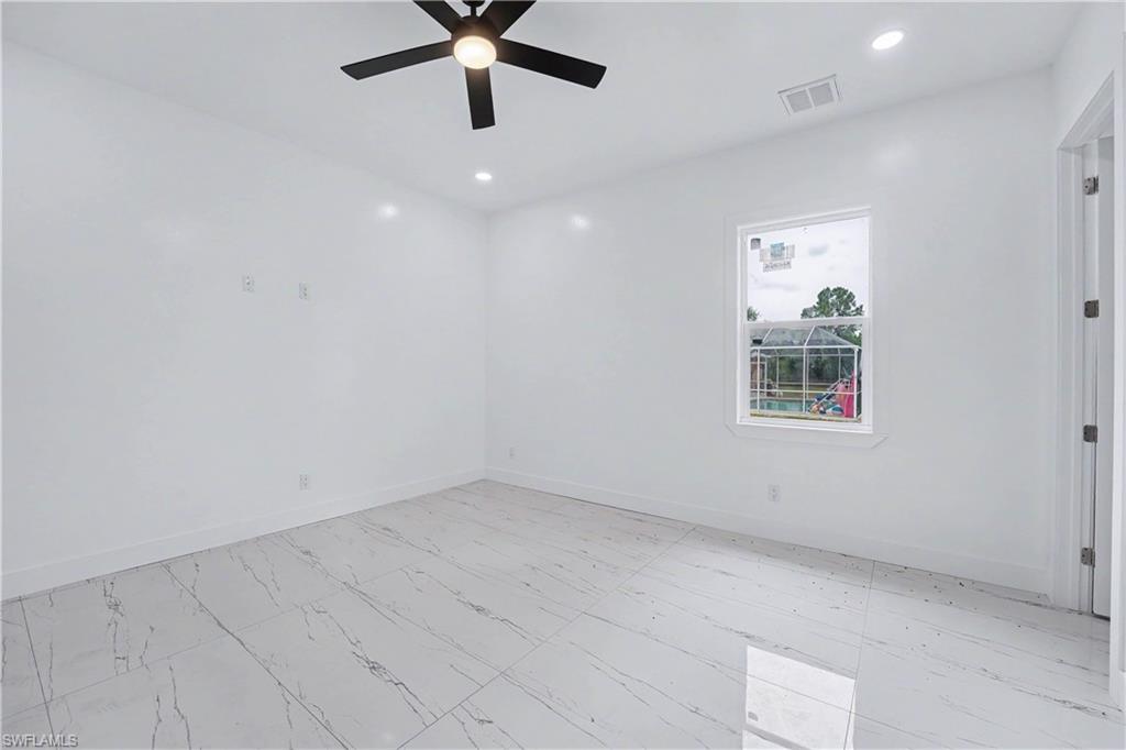 1113 Leroy Ave Property Photo 24