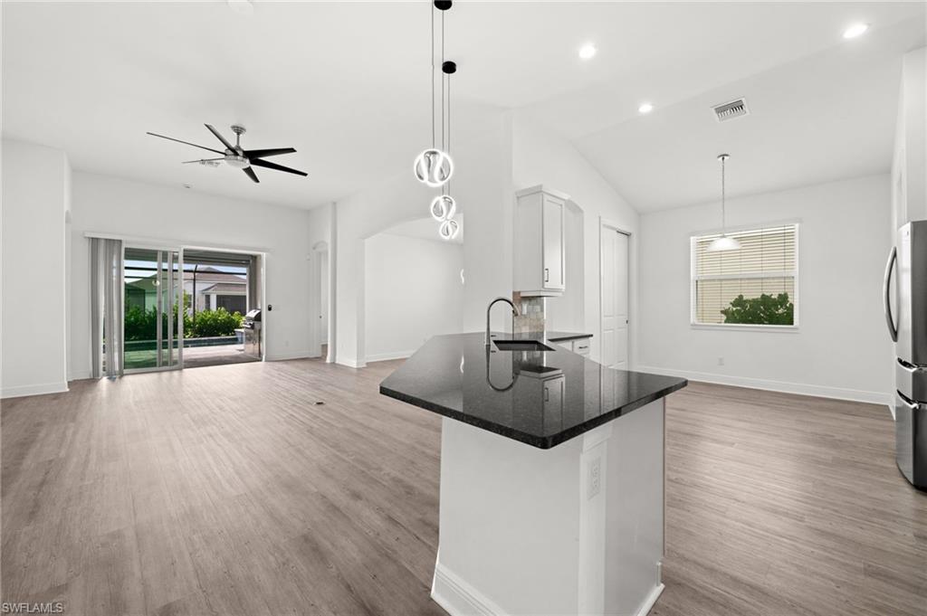 15880 Elina Sky Dr Property Photo 4