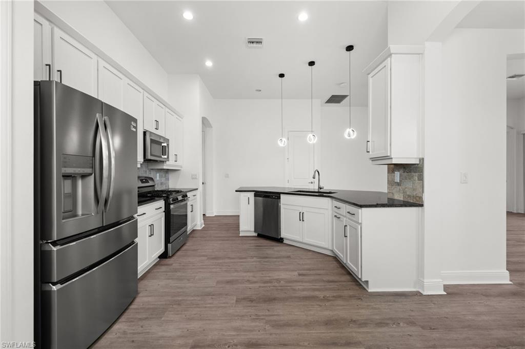 15880 Elina Sky Dr Property Photo 10