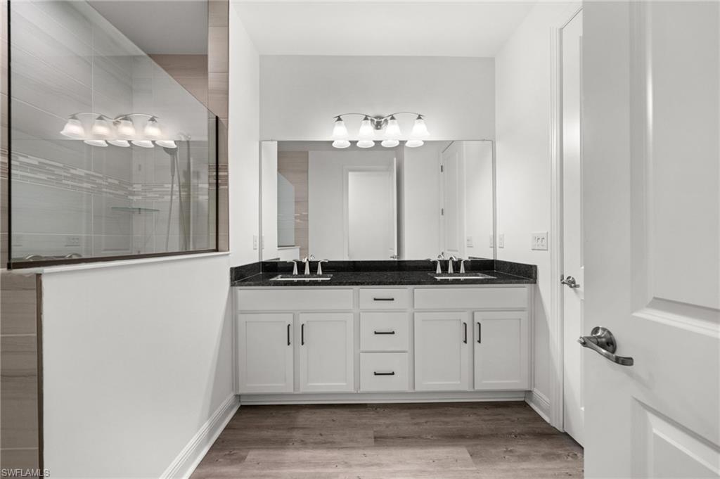 15880 Elina Sky Dr Property Photo 17