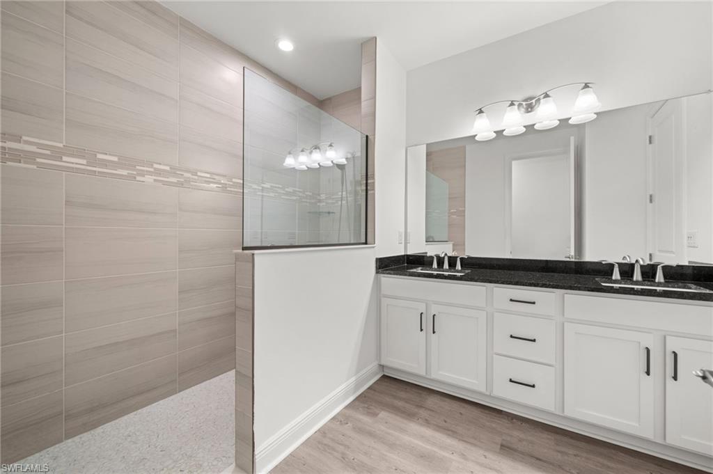 15880 Elina Sky Dr Property Photo 18