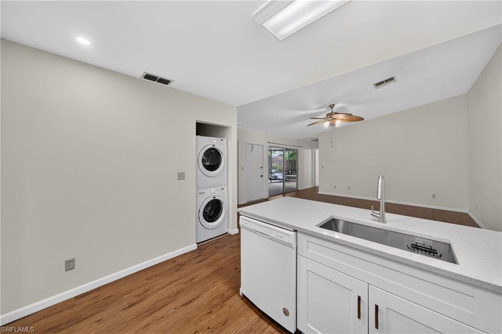 15451 Crystal Lake Dr Property Photo 10