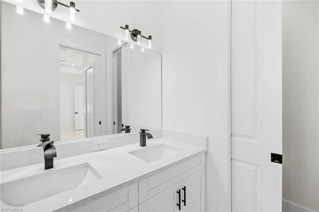 760 Festival Ave S Property Photo 11