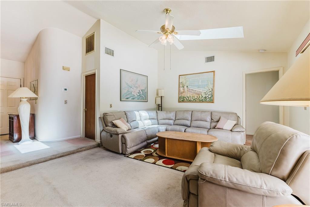 3606 Country Club Blvd Property Photo 4
