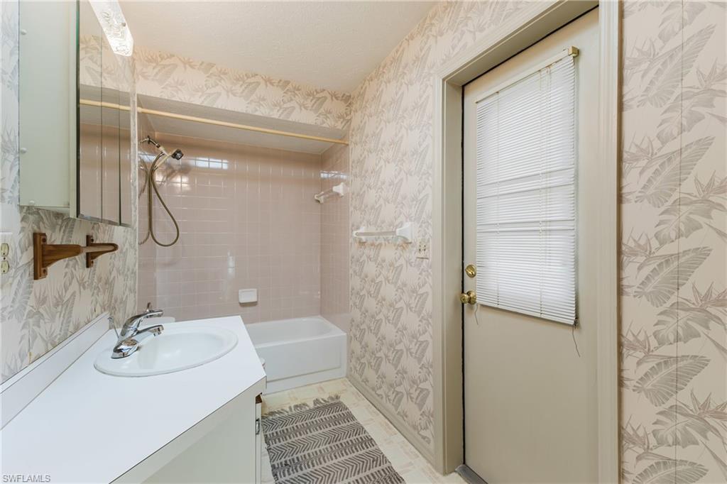 3606 Country Club Blvd Property Photo 23