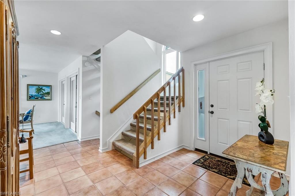 17036 Marina Cove Ln Property Photo 4
