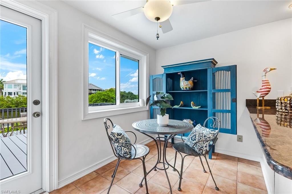 17036 Marina Cove Ln Property Photo 10