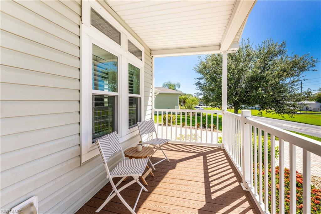 24819 Rio Villa Lakes Cir Property Photo 4