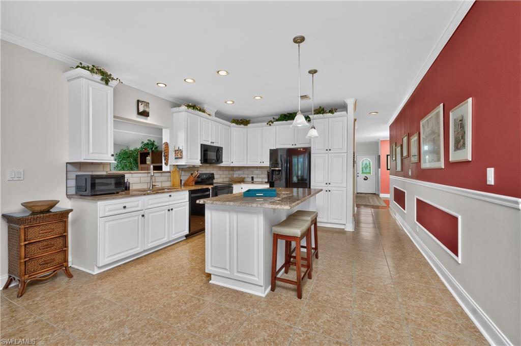24819 Rio Villa Lakes Cir Property Photo 16