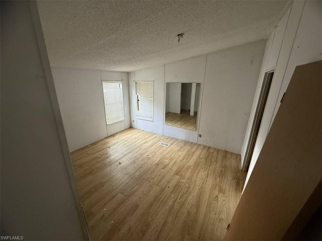 600 Bridle Way Property Photo 11